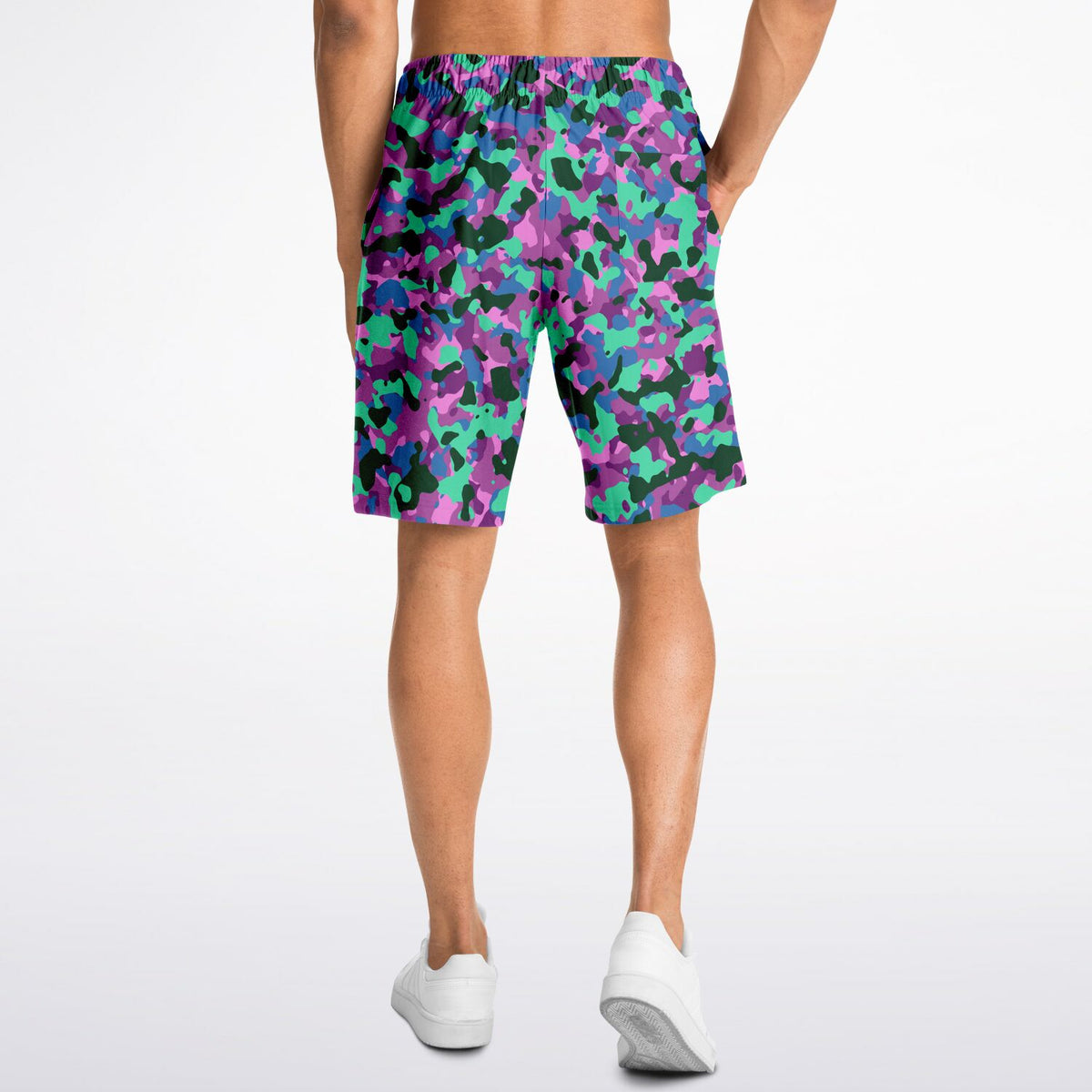 Sportliche lange Shorts im Y2K-Tarnmuster 