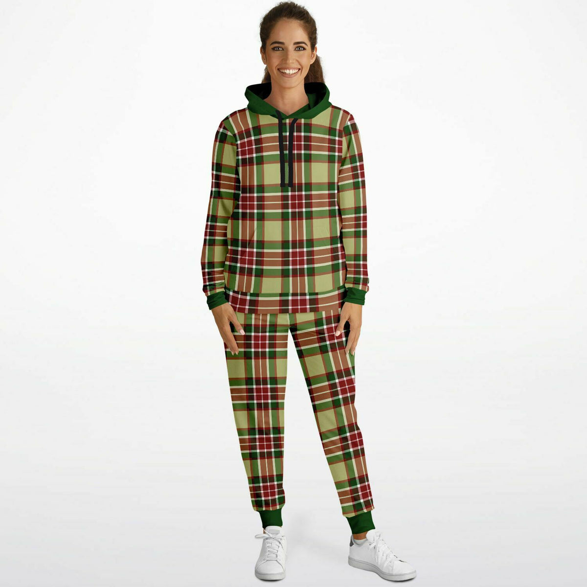 Grün karierter Kapuzenpullover und Jogginghose 