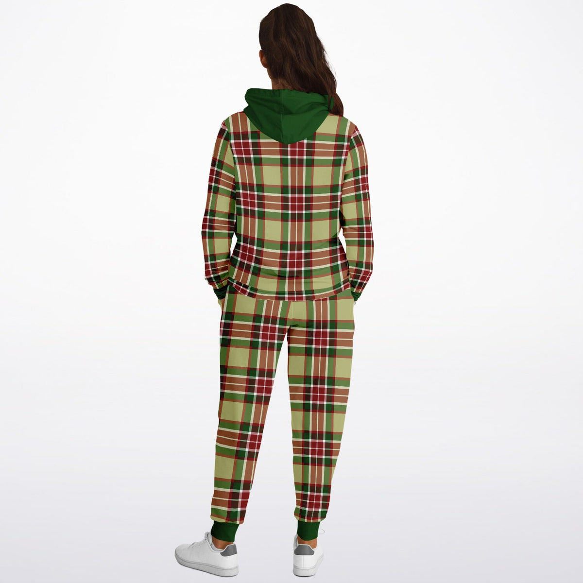 Grün karierter Kapuzenpullover und Jogginghose 