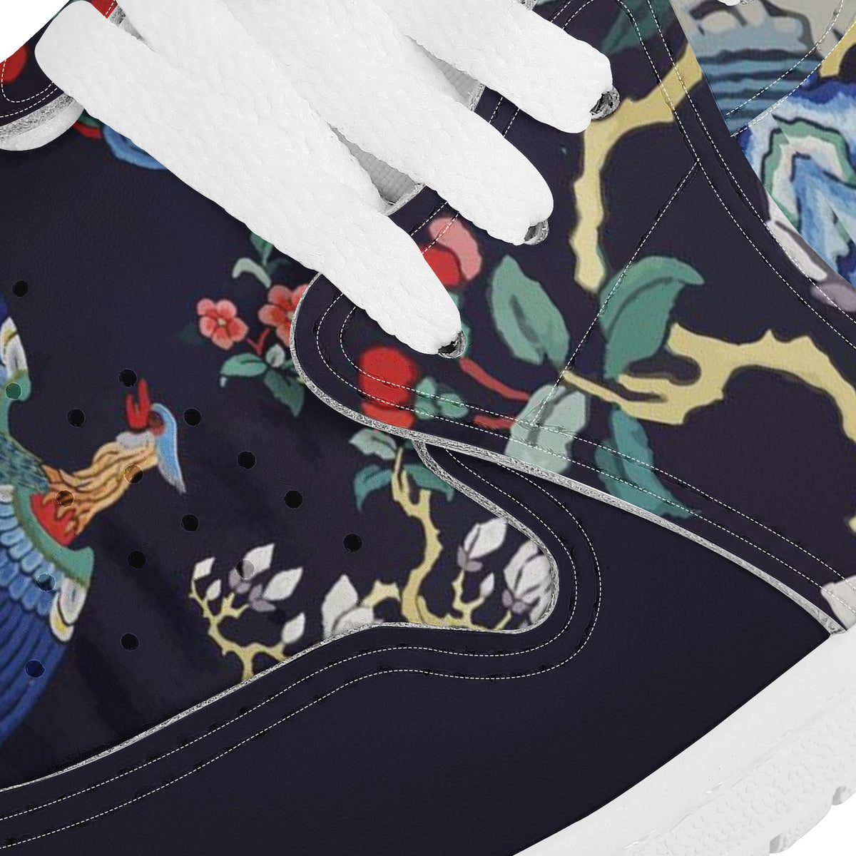 Chaussures montantes en cuir de grue chinois (Collection du musée)