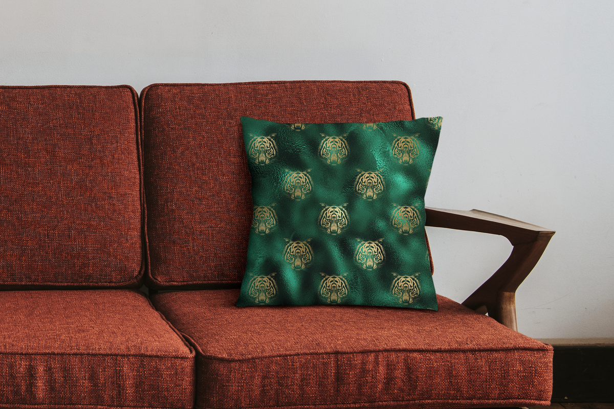 Cushion Cover with insert - Emerald Tiger